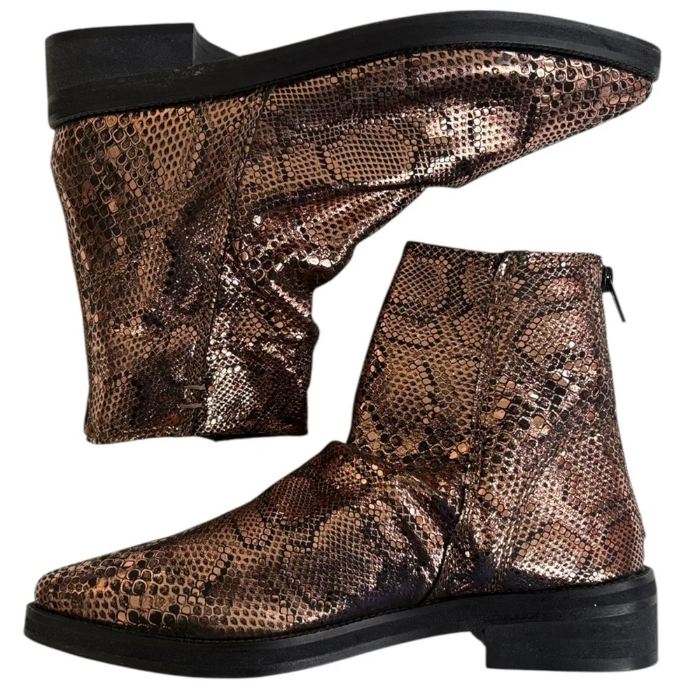EUC Free People Leather Amarone Cooper Snakeskin Boots Size 7.5